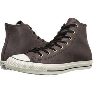 Converse Chuck Taylor All Star Unisex Leather in Dark Root Size 6 (M), 7.5 (W)